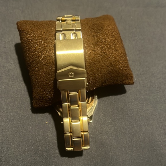 ⌚️ Men’s Wenger Swiss Army watch EUC - Picture 2 of 2